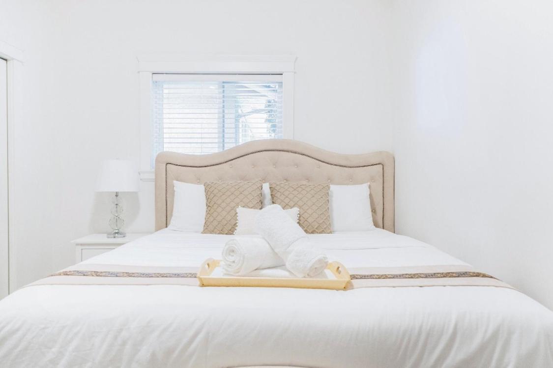 Si & Daniel Home Near Yvr Airport & Skytrain Separate Entry Free Parking ริชมอนด์ ภายนอก รูปภาพ