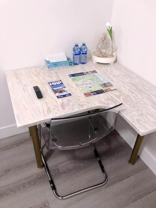 Si & Daniel Home Near Yvr Airport & Skytrain Separate Entry Free Parking ริชมอนด์ ภายนอก รูปภาพ